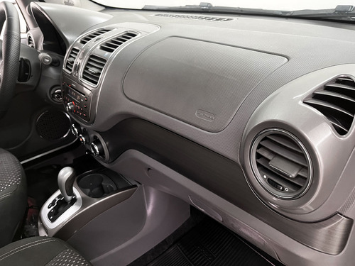 Fiat Grand Siena MPI ESSENCE 16V