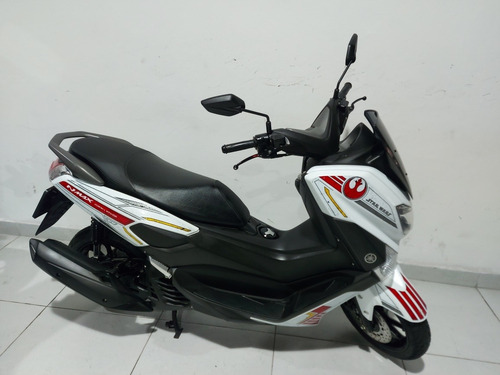 Imagem 2 de 10 de Yamaha Nmax 160 Abs Le Branca 2021