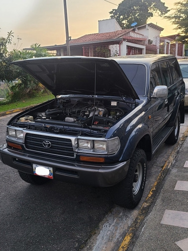 Toyota  Autana Lx 4.5 Automatica 