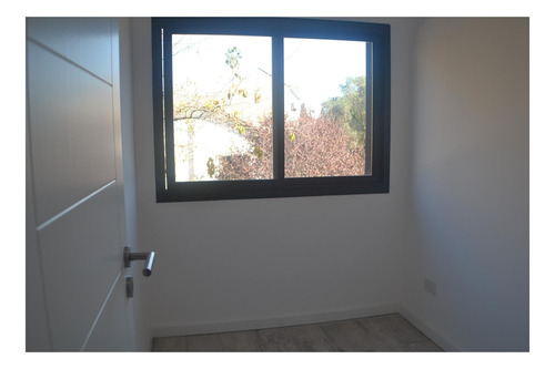 Imagen 14 de 30 de Triplex A Estrenar Complejo Tigre Unidades Disponibles