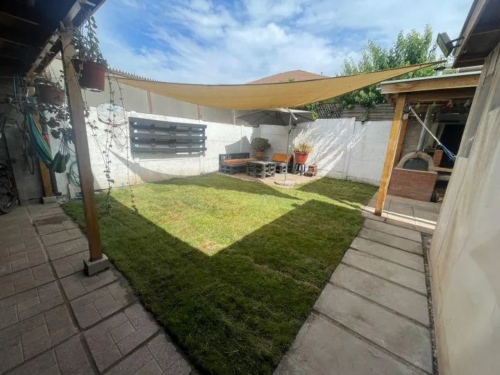 Imagen 1 de 17 de Gestimob Vende Amplia Casa En Jardines De Santa María