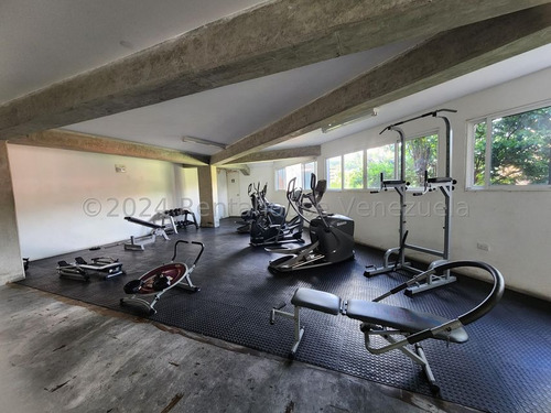 Apartamento En Venta En La Trinidad 25-3677 Yf