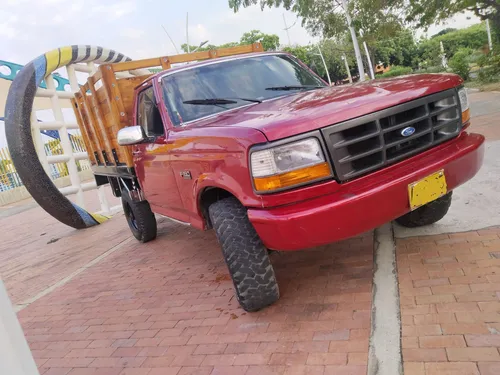 Ford F-150 5.0 Xlt Flare Side