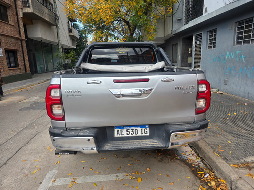 Toyota Hilux 4x4 Dc Srx 2.8 Tdi 6 At