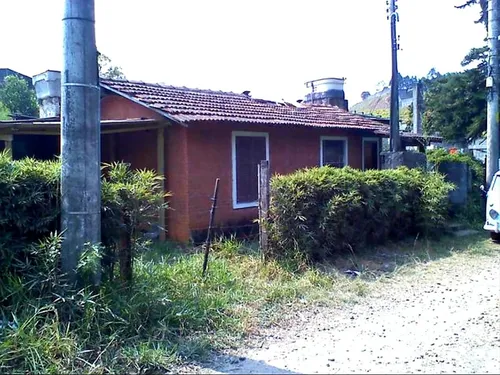 Terreno Com Galpão De 180mt E 2 Casas Pequenas