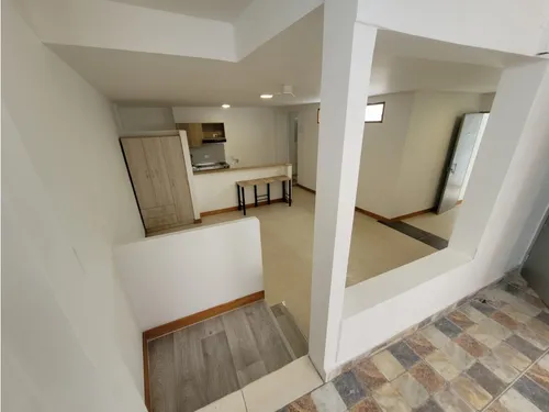 Se Arrienda Apartaestudio En Laureles 401