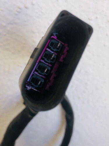 Arnés De Bateria Volkswagen Jetta A4 2.0 Aut Americano 2002 (Usado)