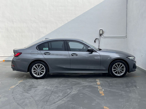 BMW Serie 3 4p 320i L4/2.0/T Aut