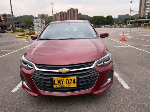 Chevrolet Onix 1.0 Premier At