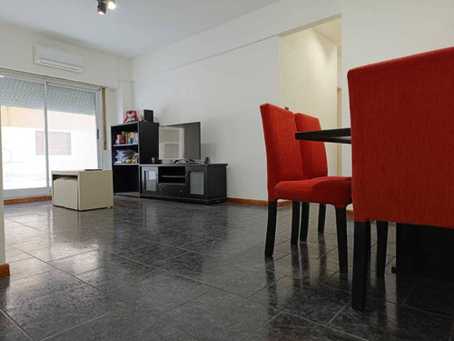 Venta Departamento 4 Ambientes En Villa Crespo Con Baulera.