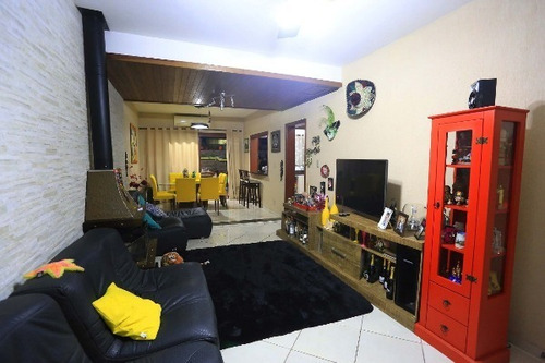 Casa Em Aberta Dos Morros Com 3 Dormitórios - Mi5314