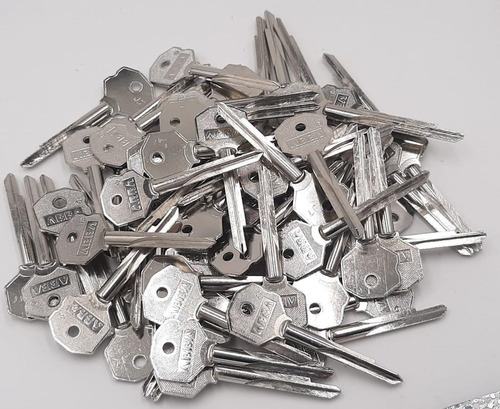 Imagen 2 de 3 de 150 Llaves En Blanco Forja Tetra X6