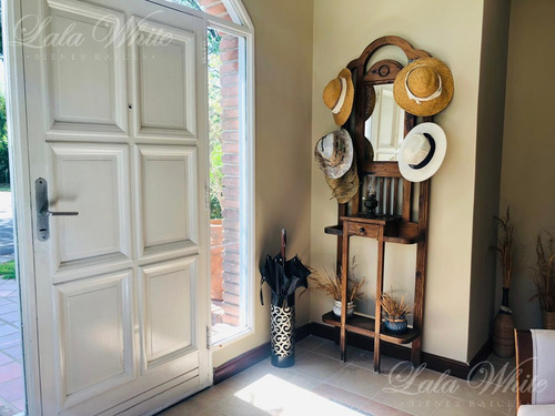 Imagen 3 de 24 de Oportunidad - Casa En El Sosiego