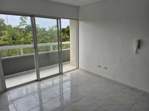 Apartamento En Venta En Urbanización Villa Hermosa De La Romana