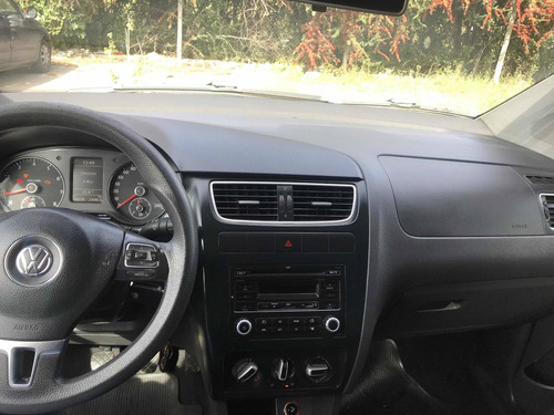 Volkswagen Suran 1.6 Comfortline 101cv 11a 2012