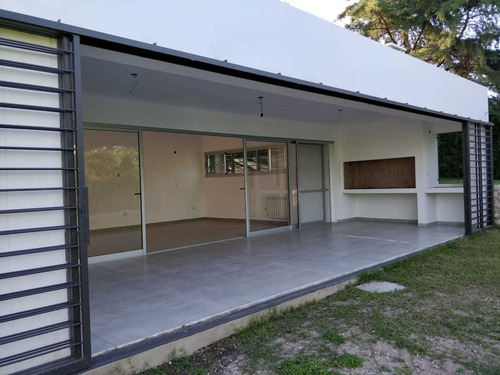 Casa Villa Allende Golf Muy Comoda