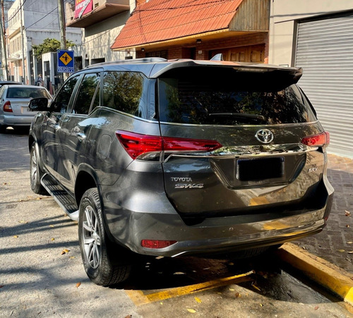 Toyota Sw4 2.8 Tdi Srx 177cv 4x4 7as 6 A/t 2020