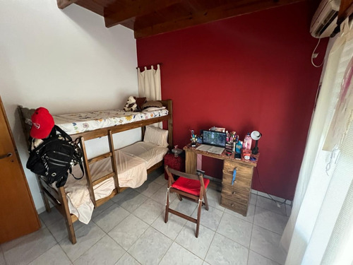 Hermosa Casa-quinta En Barrio La Liberata