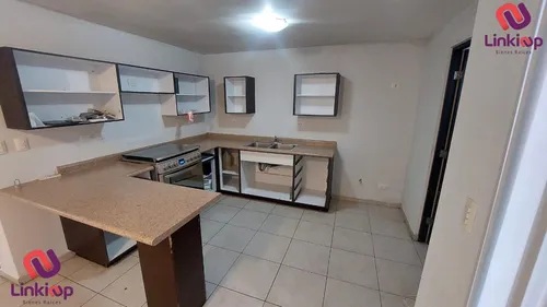 Casa En Renta En Privada Con Parque Calzadas De Anahuac En Escobedo N.l.
