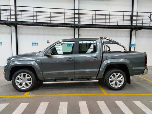 Imagen 14 de 25 de Amarok V6 Highline P1 3.0 258cv 4x4 At 2022 S/ Barra-estribo