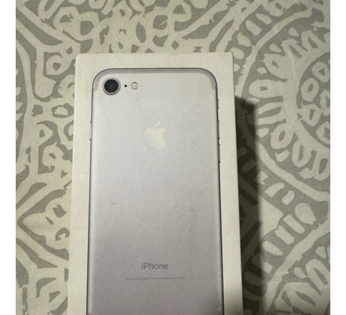 iPhone 7 256 Gb Plata A1780