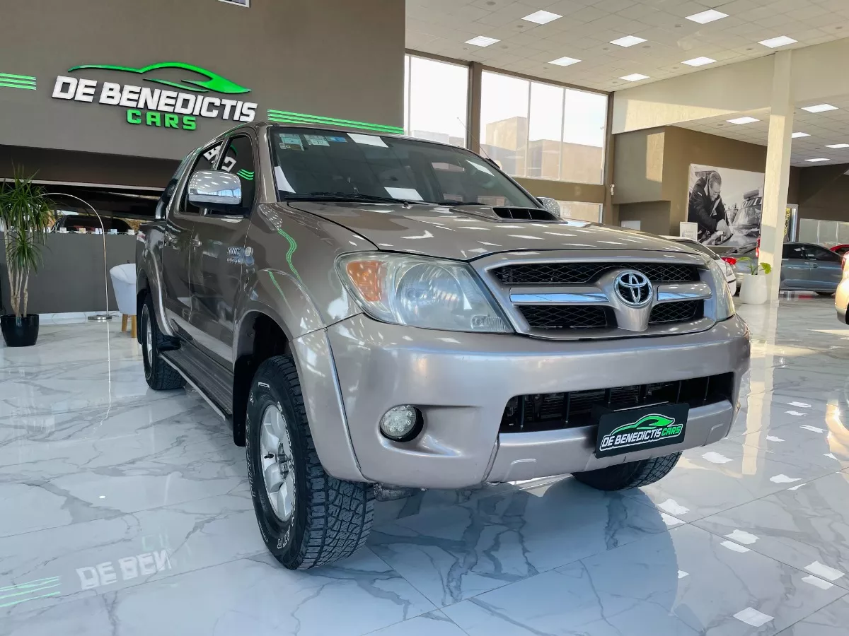 Toyota Hilux 3.0 I Srv Cab Doble 4x2 (2009)