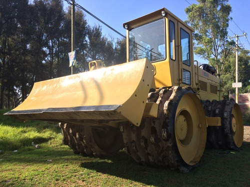 Imagen 11 de 12 de Tracto Compactador Bomag K351