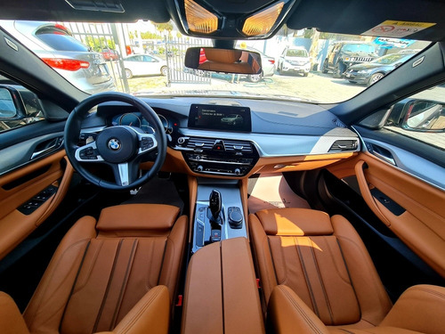 Imagen 11 de 15 de Bmw Serie 5 550i M 2019