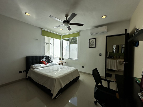 Casa En Venta En Cholul De Una Planta.
