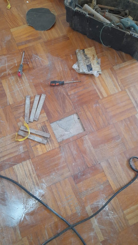 Imagen 3 de 10 de Pulido Y Plastificado De Pisos Parquet Pinotea Reparación