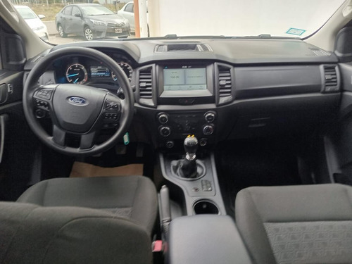 Ford Ranger2 Dc 4x2 Xls 3.2l Dsl 2022