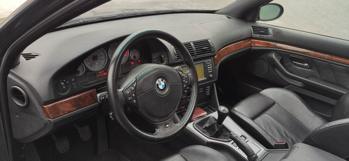 BMW Serie 5 4.4 540l Sedan