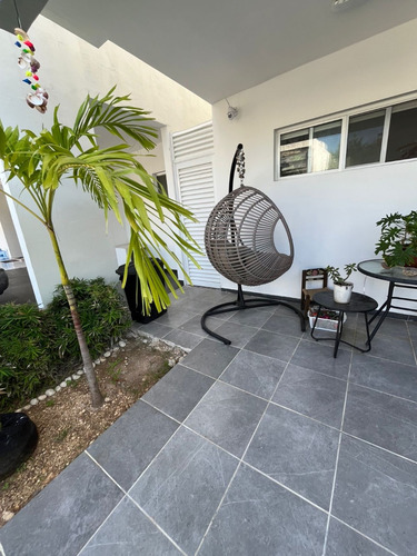 Excelente Casa En Altus 1 Condominio Cerrado De 50 Casas Con Alberca