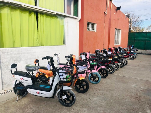 Moto Eléctrica Max 350 Yumbo 500 800 Scooter 100% Financiada