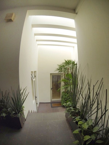 Casa De Lujo De Una Planta En Providencia