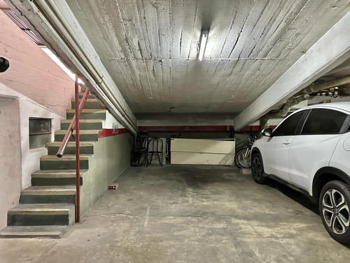 Muy Buen Departamento De 2 Ambientes Con Cochera En Martinez.