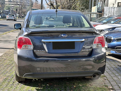 Subaru Impreza LTD AWD 2.0I AT