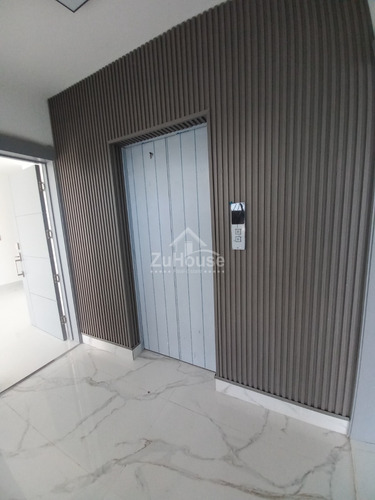 Apartamento En Renta En Exclusiva Torre En Thomén, Santiago Awpa01