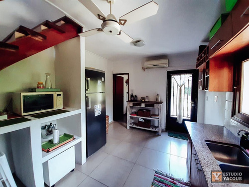 Casa Venta 3 Dormitorios 2 Baños 1 Cochera 1 Quincho 270 Mts 2 Totales - La Plata