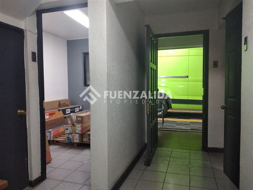 Local Comercial En Venta, 2 Priv. 1 P. Libre, Las Condes