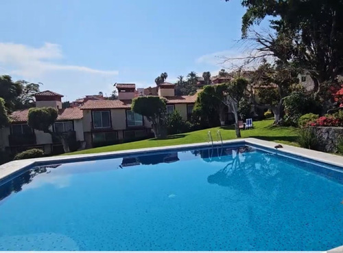 Casa En Condominio En Venta En Fraccionamiento Burgos, Temixco, Morelos.