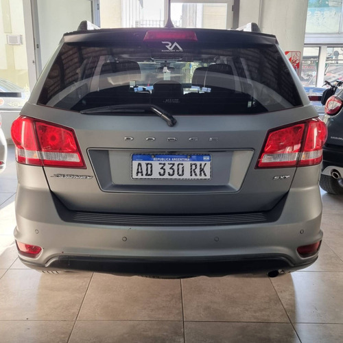 Imagen 5 de 15 de Dodge Journey 2.4 Sxt Techo Dvd Auto Automático
