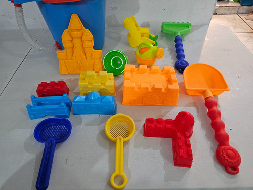 Set De Cubeta Para Playa (Usado)