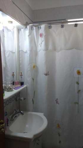 Imagen 9 de 13 de Venta Departamento 4 Amb 130 M2 Valentin Alsina Lanus