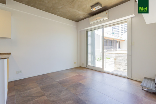 Hermoso 2 Ambientes C/balcón Y Terraza Propia En Colegiales