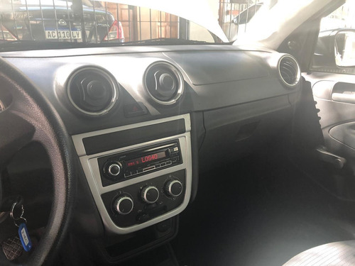 Volkswagen Gol Trend 1.6 Pack I Plus 101cv 2012