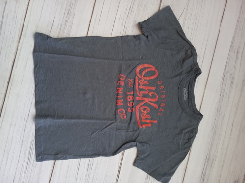 Remera Oshkosh Talle 10 Niño Usada. 