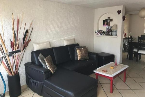 Imagen 6 de 13 de Hermosa Casa En Remate Bancario En Metepec Jls