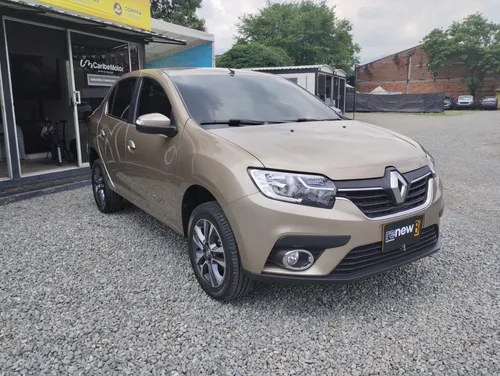 Renault Logan 1.6 Privilege / Intens