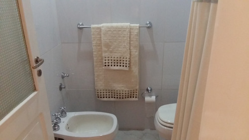 Exc Casa De 3 Dormit ,jdin Y Pil. Acepta Permuta Depto Caba